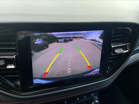 Used 2023 Dodge Durango GT RWD image 29