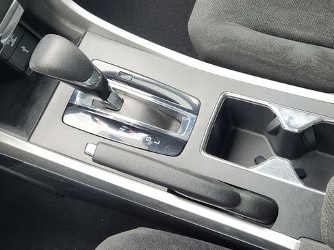 Used 2013 Honda Accord LX image 21