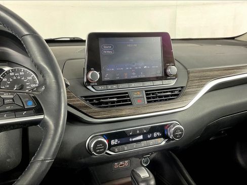 Used 2019 Nissan Altima 2.5 Platinum image 9