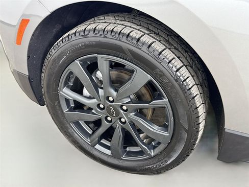 Used 2023 Chevrolet Equinox RS AWD/4WD image 31