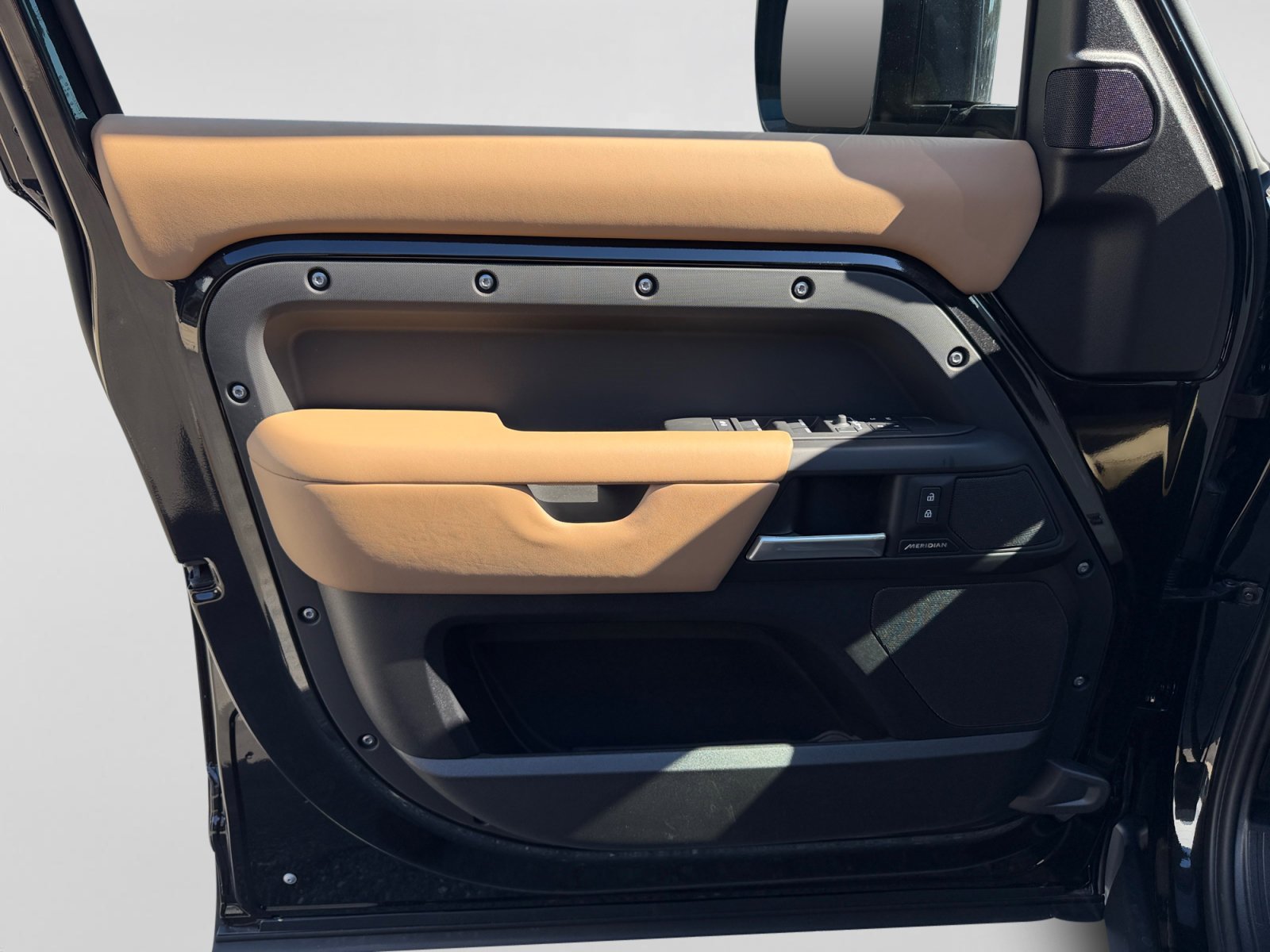 New 2026 Land Rover Defender 110 S AWD/4WD image 12