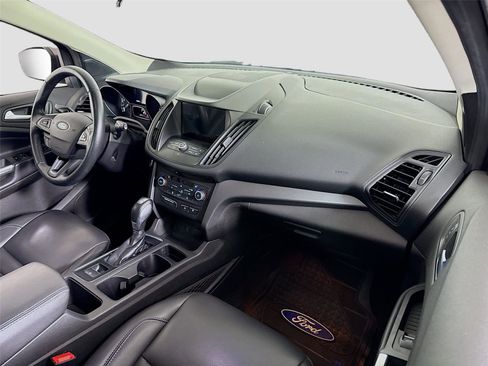 Used 2019 Ford Escape SEL image 20