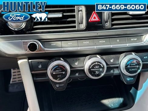 Used 2023 Genesis G70 3.3T w/ Sport Prestige Package image 23