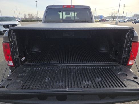 Used 2015 RAM 1500 Classic SLT image 15