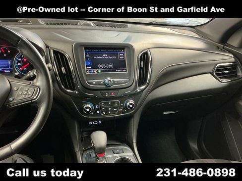 Used 2022 Chevrolet Equinox RS AWD/4WD image 25