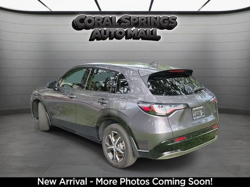 Used 2024 Honda HR-V EX-L image 3