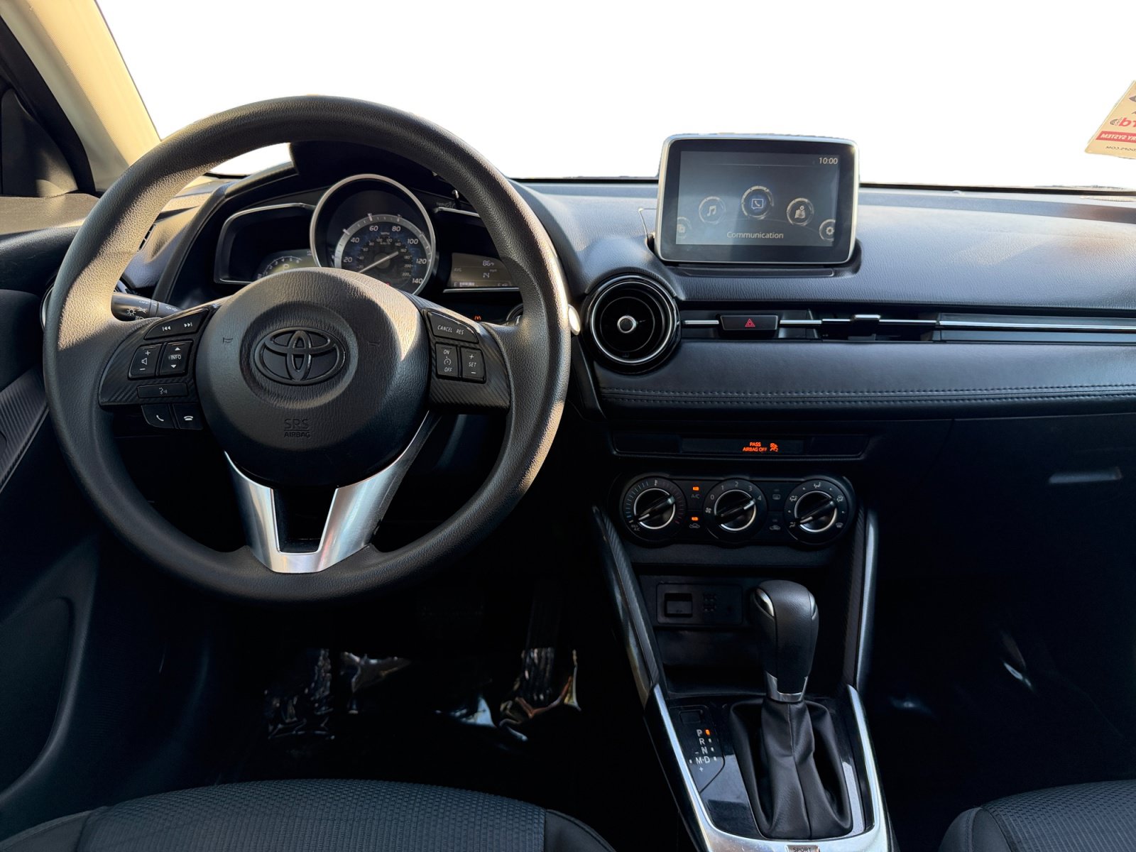 Used 2017 Toyota Yaris iA FWD image 10