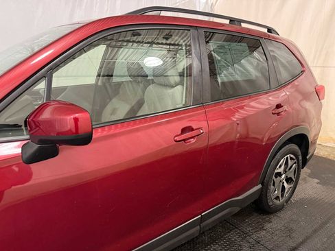 Used 2021 Subaru Forester Premium image 7