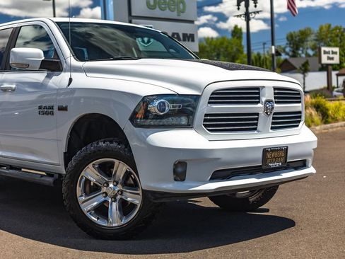 Used 2016 RAM 1500 Sport w/ Comfort Group AWD/4WD image 3