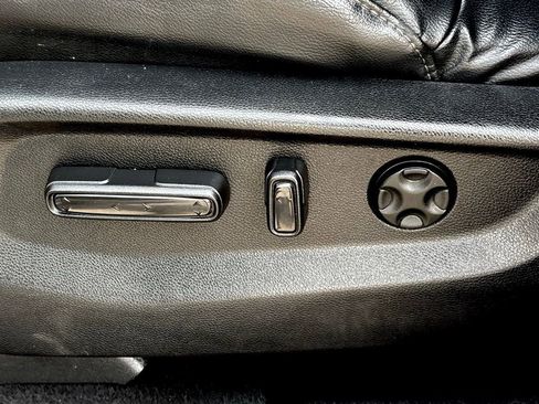 Used 2019 Honda CR-V EX-L image 10