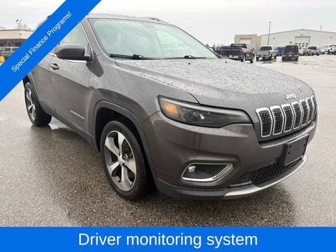 Used 2019 Jeep Cherokee Limited FWD image 9