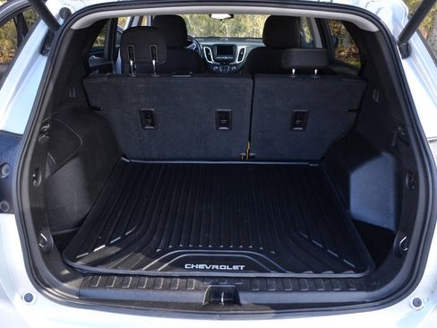 Used 2019 Chevrolet Equinox LT image 14