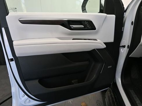 New 2026 Chevrolet Tahoe Premier w/ Sun And Tow Package image 20