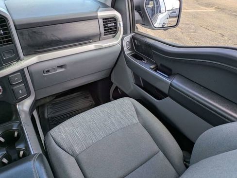 Used 2022 Ford F150 XLT w/ Equipment Group 301A Mid AWD/4WD image 17