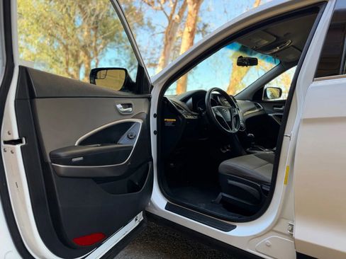 Used 2016 Hyundai Santa Fe Sport image 12