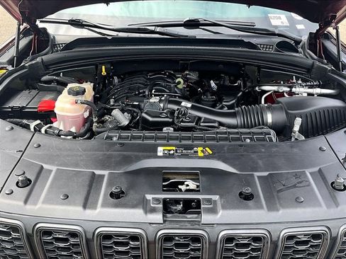 Used 2021 Jeep Grand Cherokee L Laredo AWD/4WD image 30