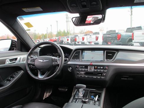 Used 2019 Genesis G80 3.3T Sport image 22