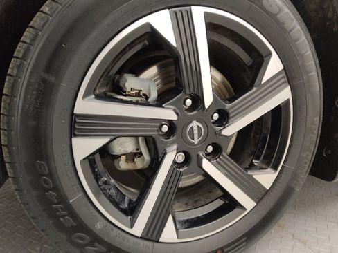 Used 2024 Nissan Sentra SV w/ All-Weather Package image 31