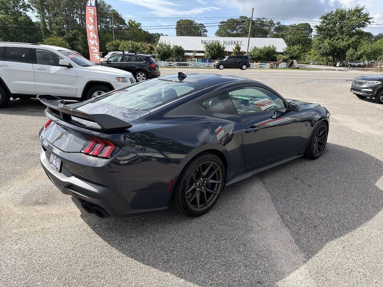 Used 2025 Ford Mustang Dark Horse w/ Dark Horse Handlin Package RWD image 4