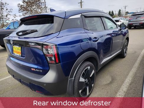 Used 2025 Nissan Kicks SR image 4