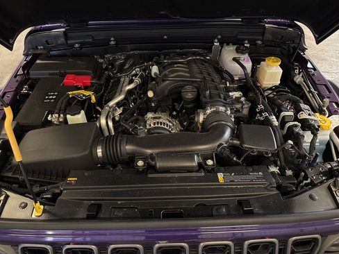 New 2026 Jeep Gladiator Rubicon w/ Steel Power Dome Hood Package AWD/4WD image 13