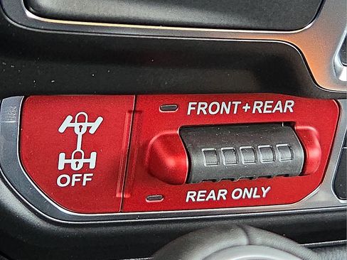 New 2026 Jeep Wrangler Unlimited Rubicon AWD/4WD image 19