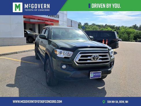 Used 2021 Toyota Tacoma SR5 w/ Trail Edition AWD/4WD image 8