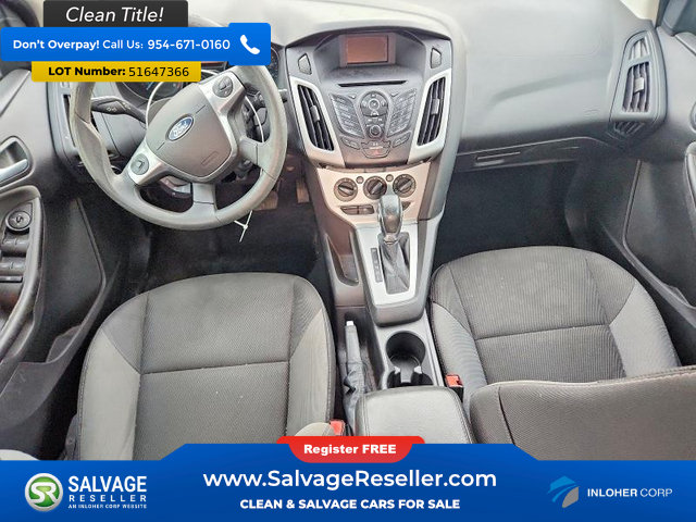 Used 2014 Ford Focus SE FWD image 11