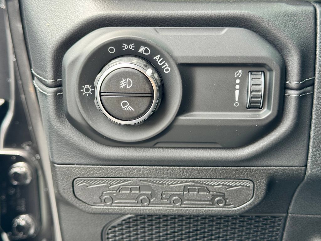New 2026 Jeep Gladiator Mojave AWD/4WD image 27