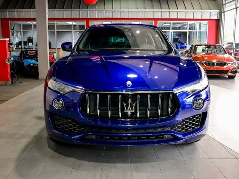 Used 2023 Maserati Levante GT AWD/4WD image 2
