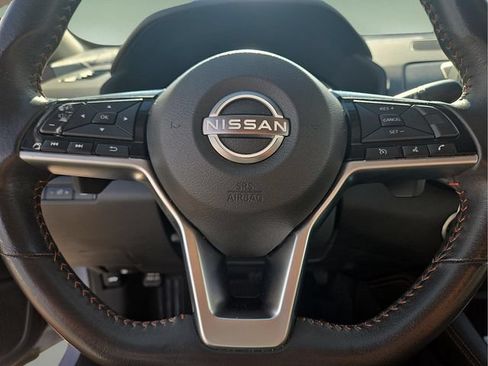 Used 2024 Nissan Altima 2.5 SR FWD image 31