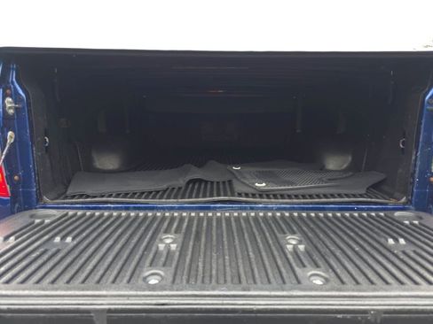 Used 2015 Toyota Tundra SR5 image 6