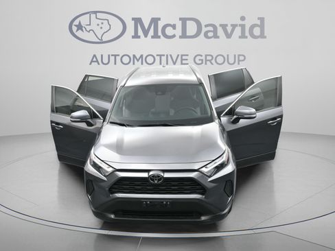 Used 2024 Toyota RAV4 XLE AWD/4WD image 45