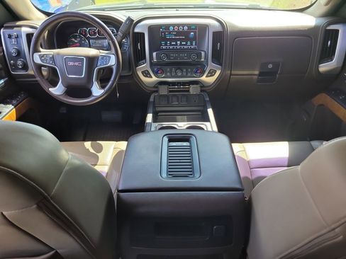 Used 2018 GMC Sierra 1500 SLT image 12