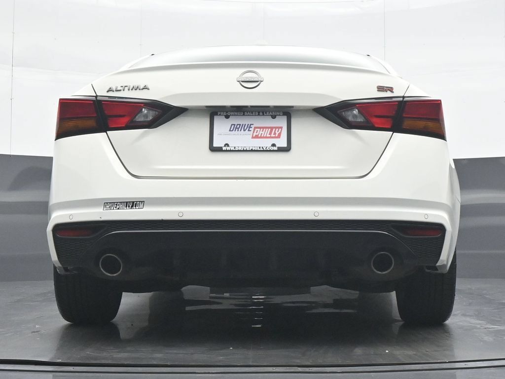 Used 2025 Nissan Altima 2.5 SR FWD image 30