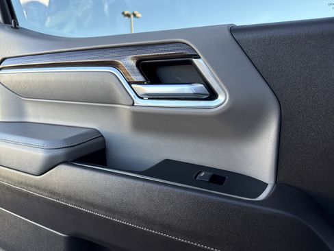 Used 2023 Chevrolet Silverado 1500 RST w/ Z71 Off-Road Package image 29