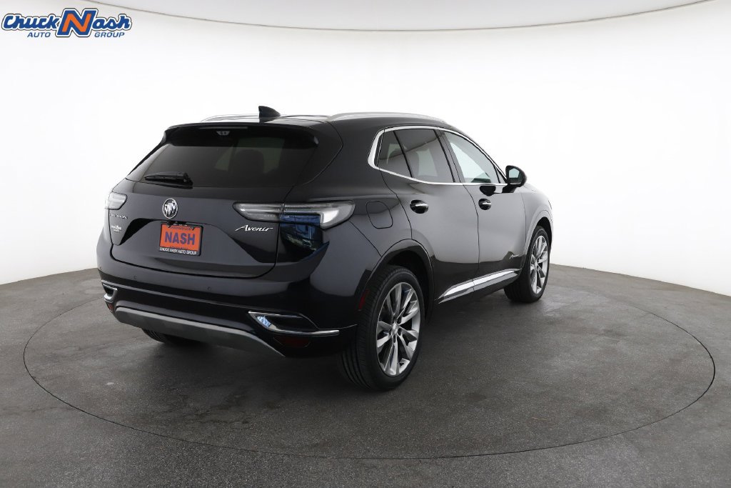 Used 2021 Buick Envision Avenir w/ Technology Package II FWD image 12