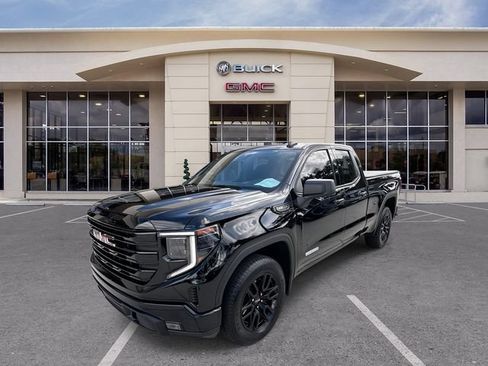 Used 2025 GMC Sierra 1500 Elevation AWD/4WD image 1