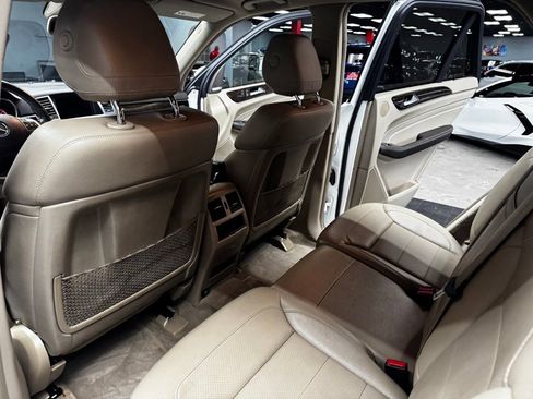 Used 2015 Mercedes-Benz ML 350 4MATIC image 42