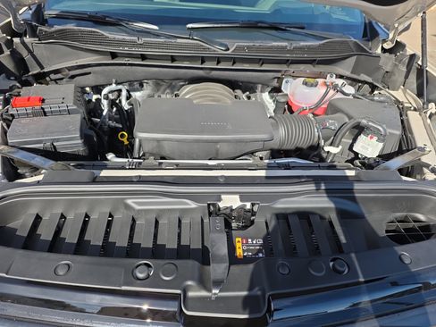 New 2026 Chevrolet Silverado 1500 ZR2 image 32