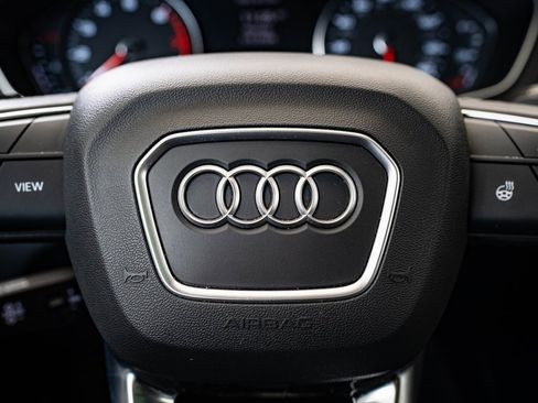 Used 2023 Audi Q5 2.0T Premium w/ Convenience Package image 26