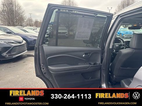 Used 2019 Honda Pilot Touring image 39