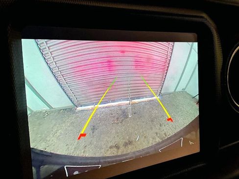 Used 2021 Jeep Wrangler Unlimited Sahara image 20