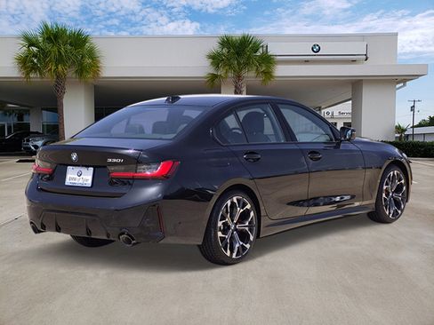New 2026 BMW 330i Sedan w/ M Sport Package RWD image 4