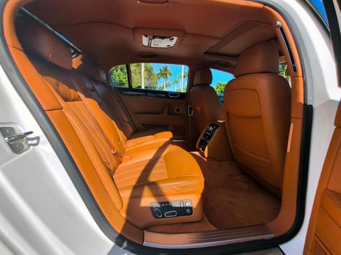Used 2013 Bentley Flying Spur Flying Spur image 34