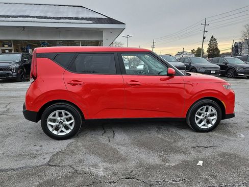 Certified 2020 Kia Soul S image 7