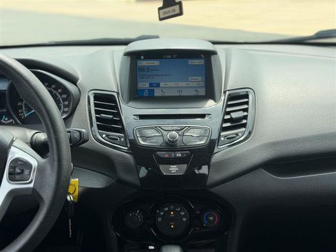 Used 2019 Ford Fiesta SE w/ Equipment Group 201A FWD image 26
