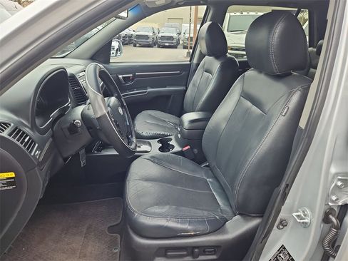 Used 2009 Hyundai Santa Fe Limited image 12