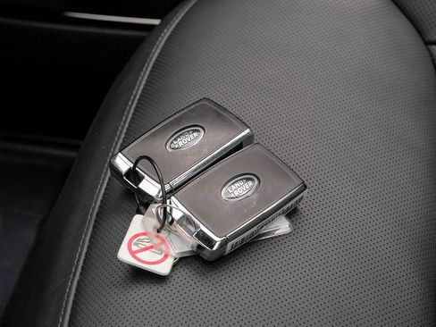 Used 2024 Land Rover Range Rover Sport Dynamic SE image 56