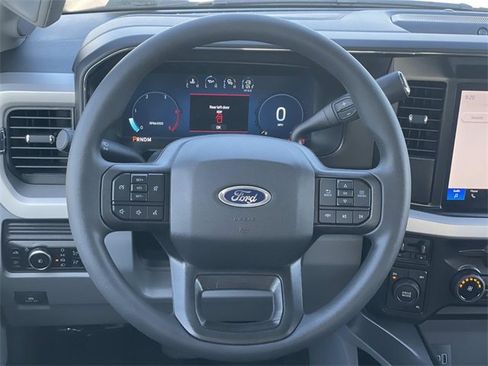 New 2026 Ford F450 XLT w/ XLT Premium Package image 7